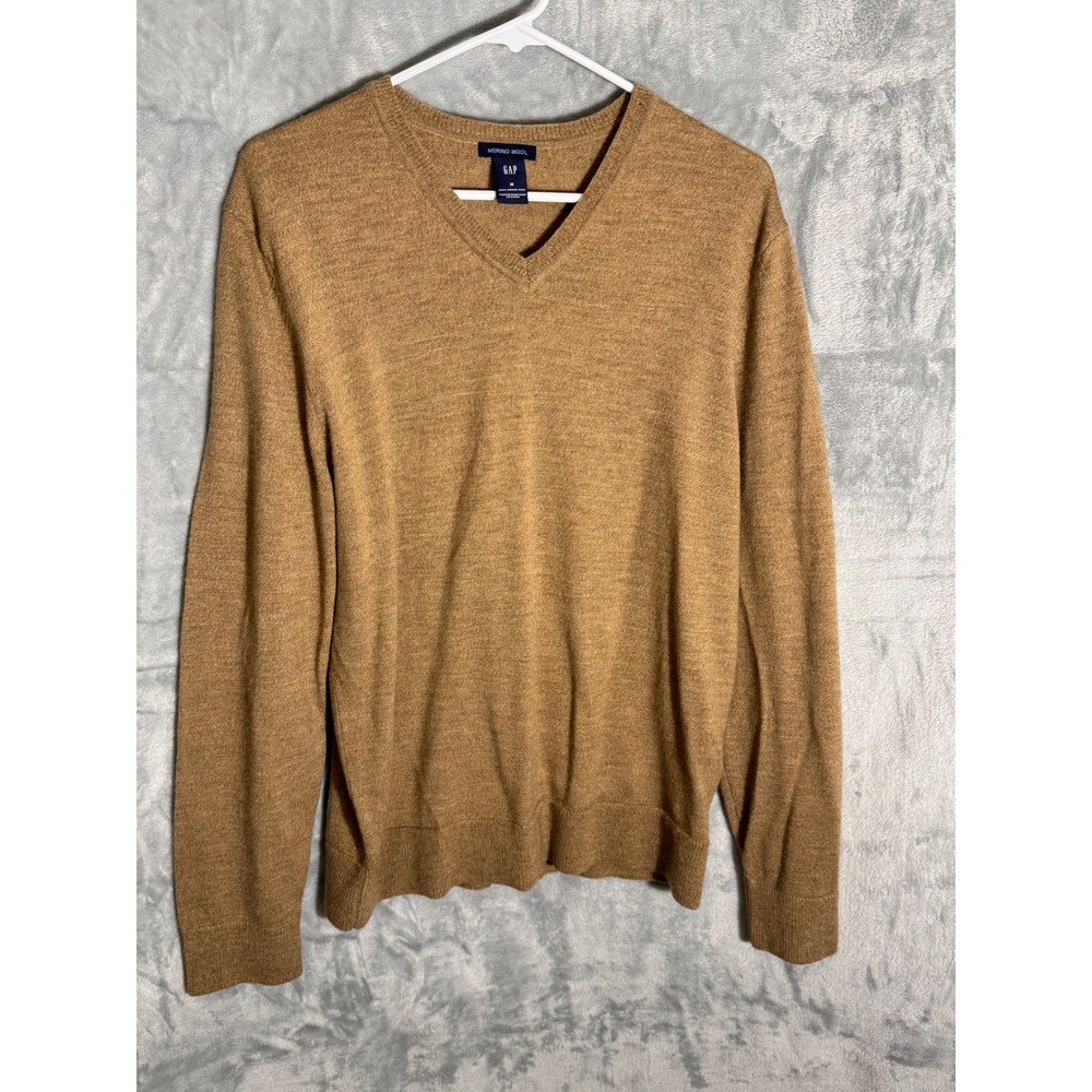 Gap Merino Wool V-Neck Sweater Mens Medium Camel Tan Brown Knit Pullover